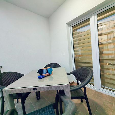 Mialex Apartments Dobra Voda Exterior photo