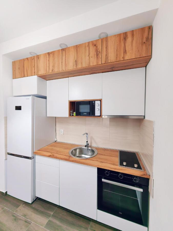 Mialex Apartments Dobra Voda Exterior photo