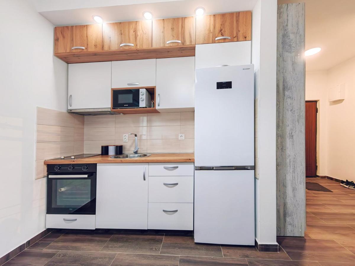 Mialex Apartments Dobra Voda Exterior photo