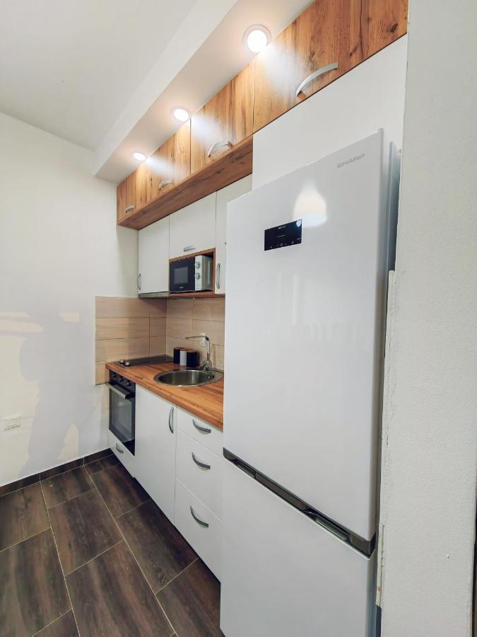 Mialex Apartments Dobra Voda Exterior photo