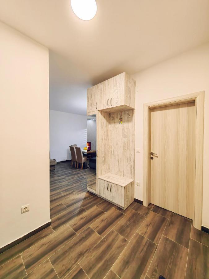 Mialex Apartments Dobra Voda Exterior photo