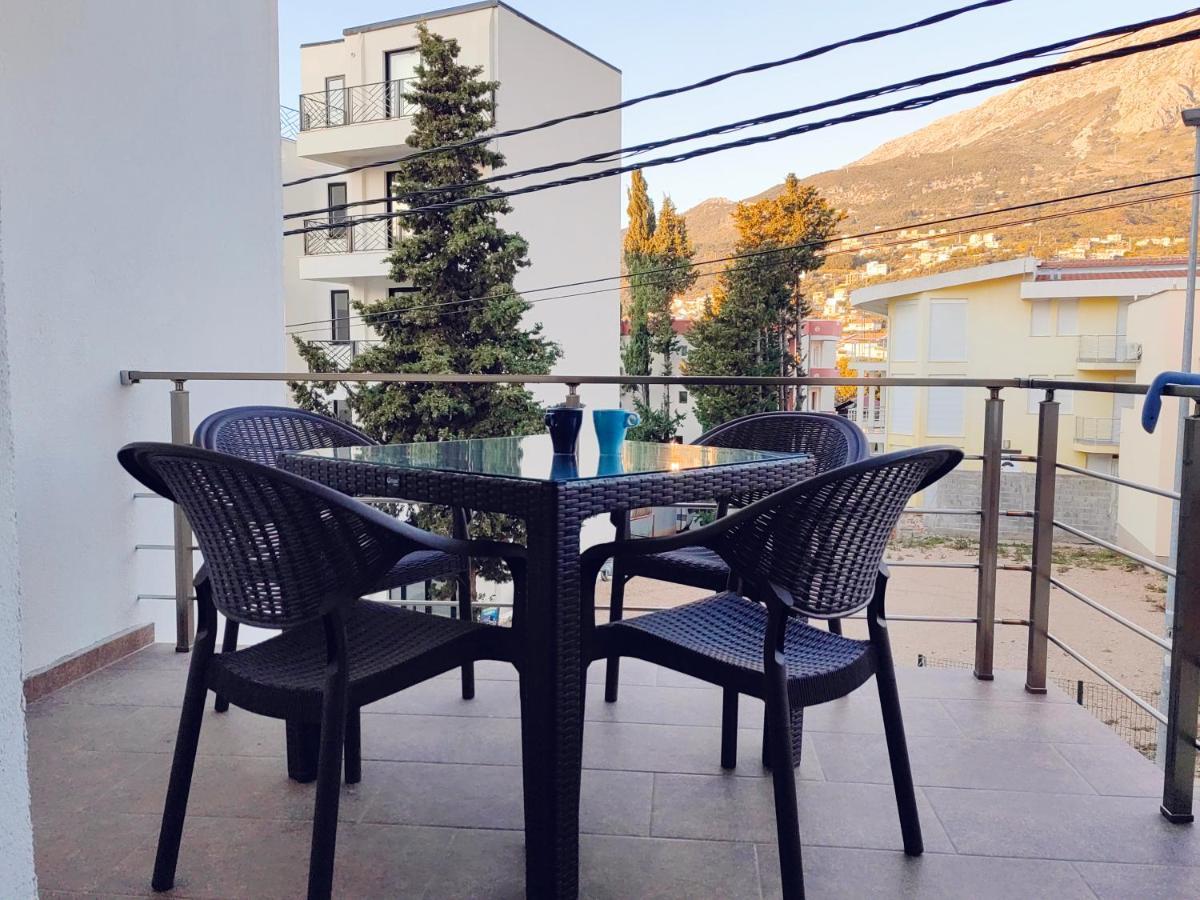 Mialex Apartments Dobra Voda Exterior photo